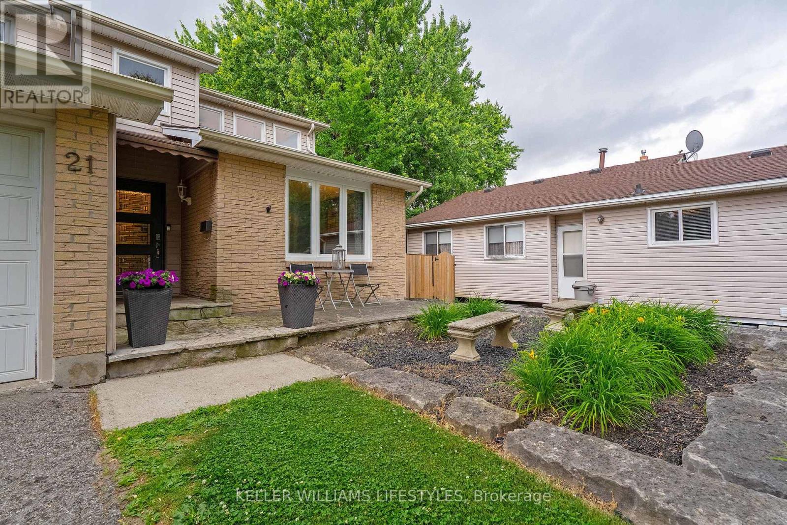 21 Beechbank Crescent, London South, Ontario  N6E 2N9 - Photo 42 - X12418438