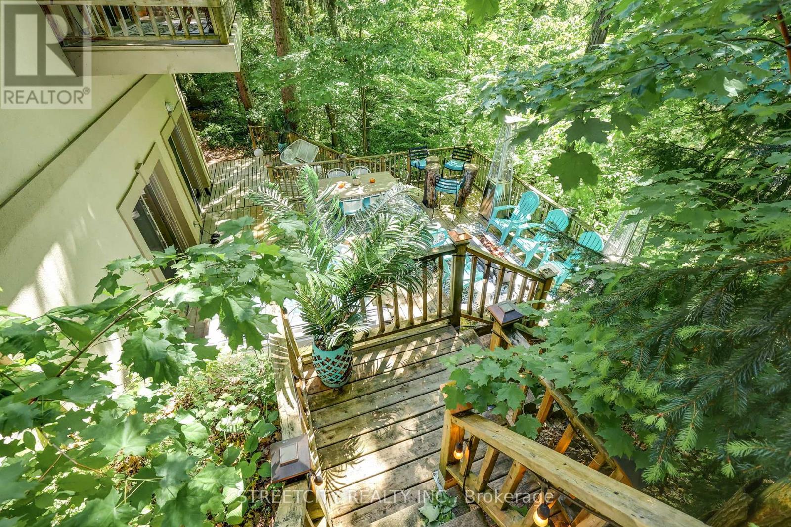 7 Thistle Court, Tillsonburg, Ontario  N4G 2S8 - Photo 42 - X12418444
