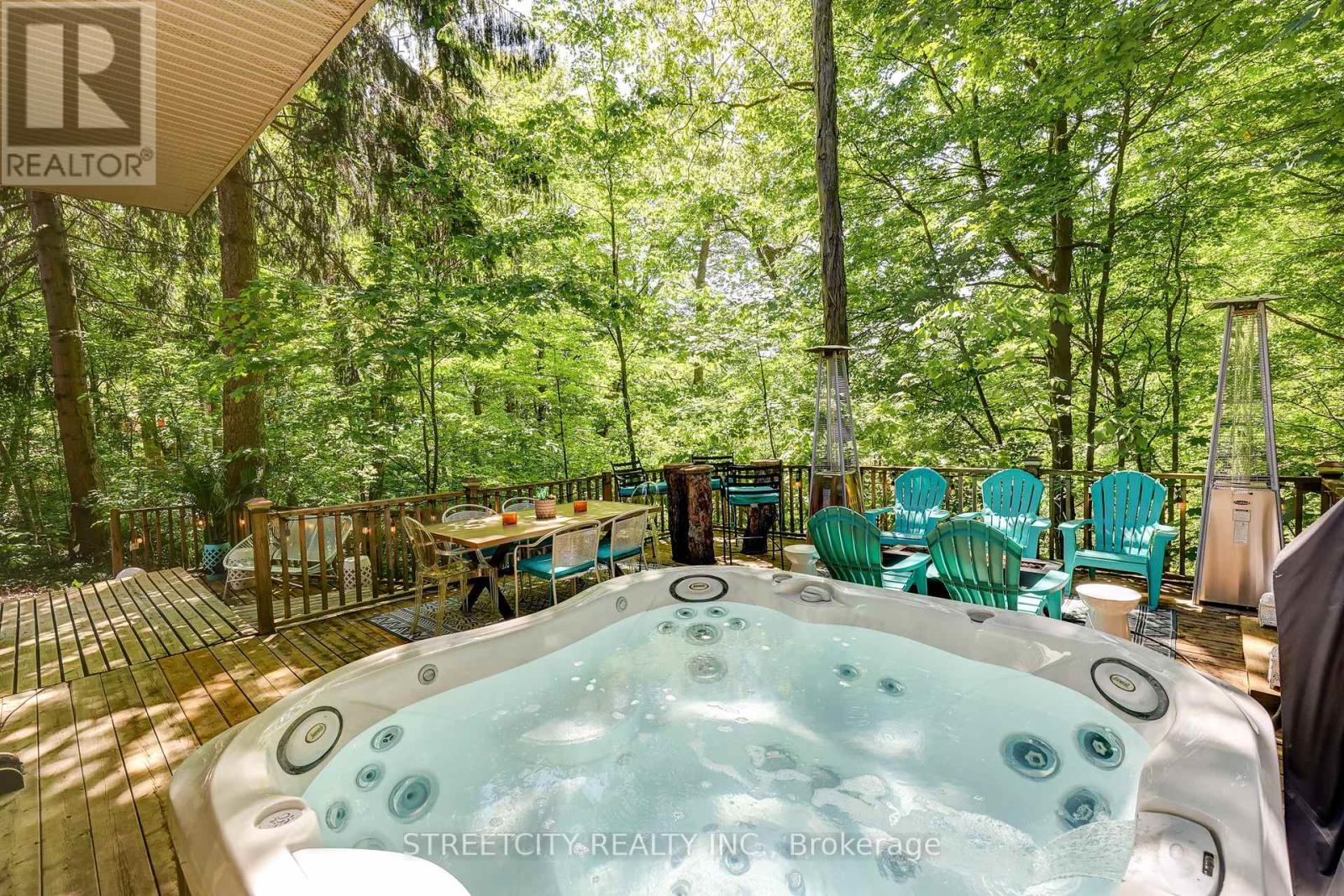 7 Thistle Court, Tillsonburg, Ontario  N4G 2S8 - Photo 43 - X12418444