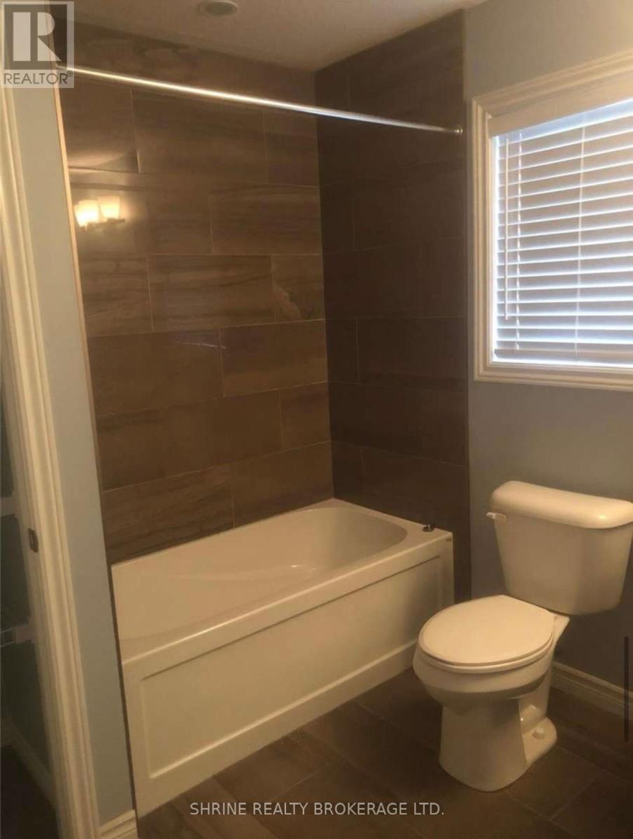 1995 Purcell Drive, London East, Ontario  N5W 0A1 - Photo 10 - X12418464