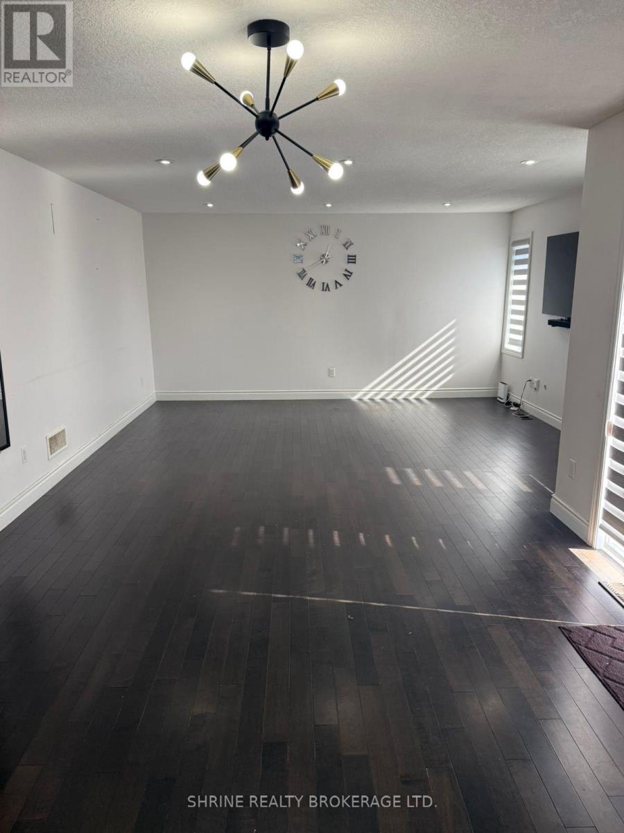 1995 Purcell Drive, London East, Ontario  N5W 0A1 - Photo 5 - X12418464