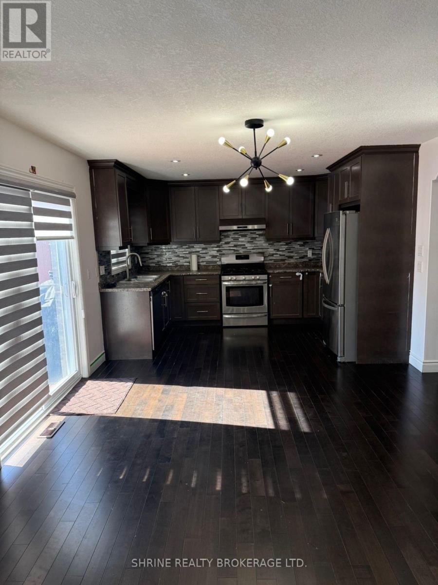 1995 Purcell Drive, London East, Ontario  N5W 0A1 - Photo 6 - X12418464