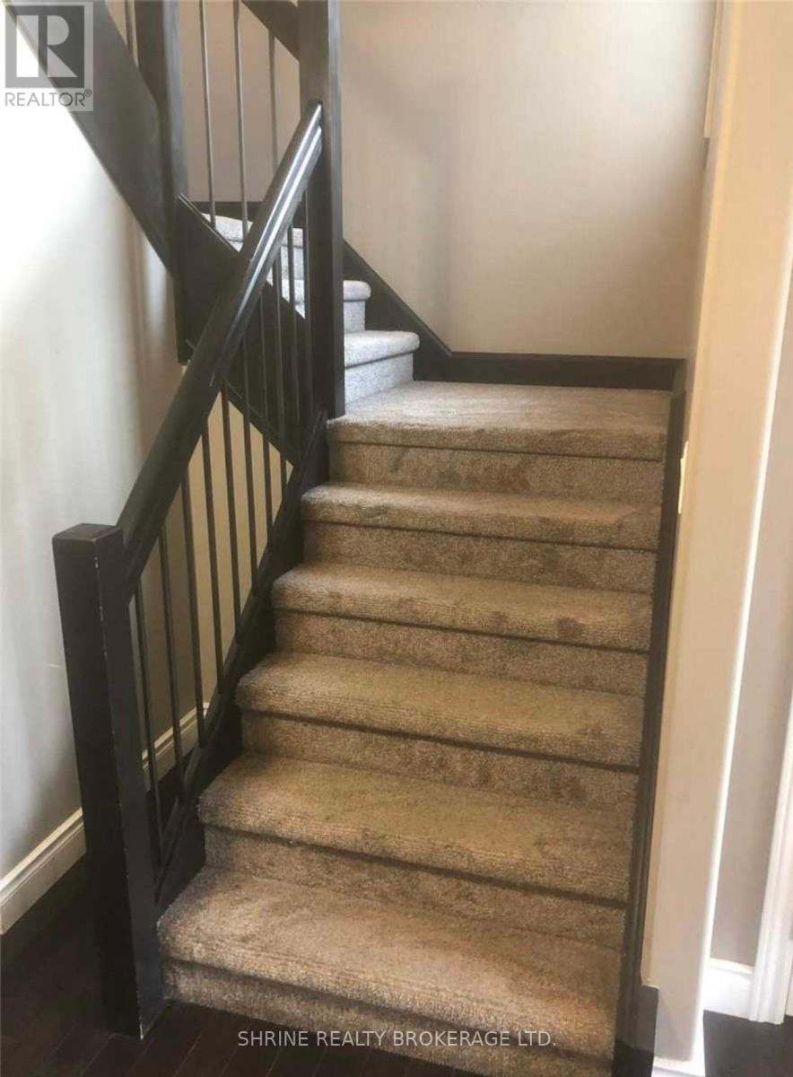 1995 Purcell Drive, London East, Ontario  N5W 0A1 - Photo 8 - X12418464