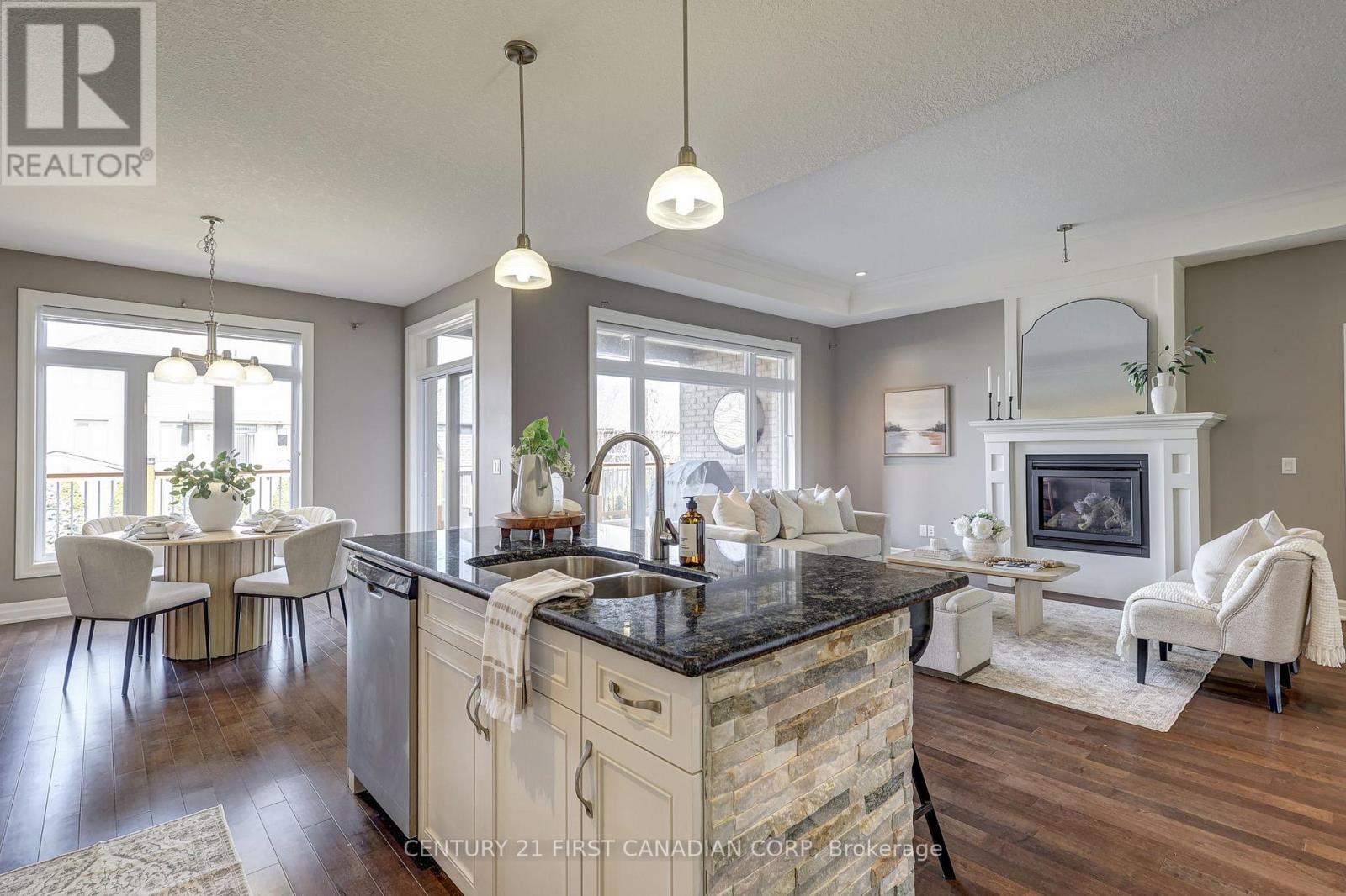 696 Bennett Crescent, Strathroy-Caradoc, Ontario  N0L 1W0 - Photo 30 - X12418481