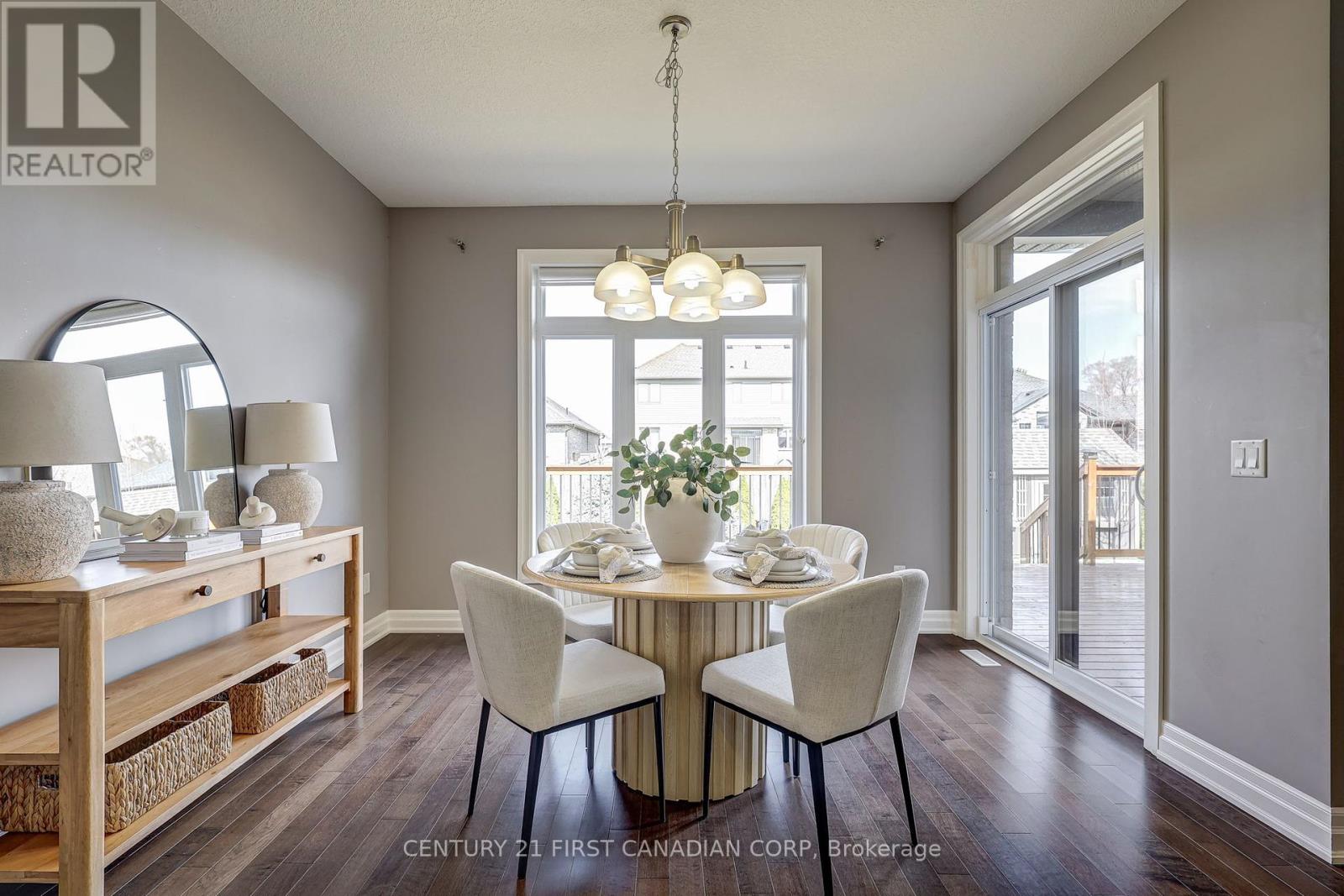696 Bennett Crescent, Strathroy-Caradoc, Ontario  N0L 1W0 - Photo 32 - X12418481
