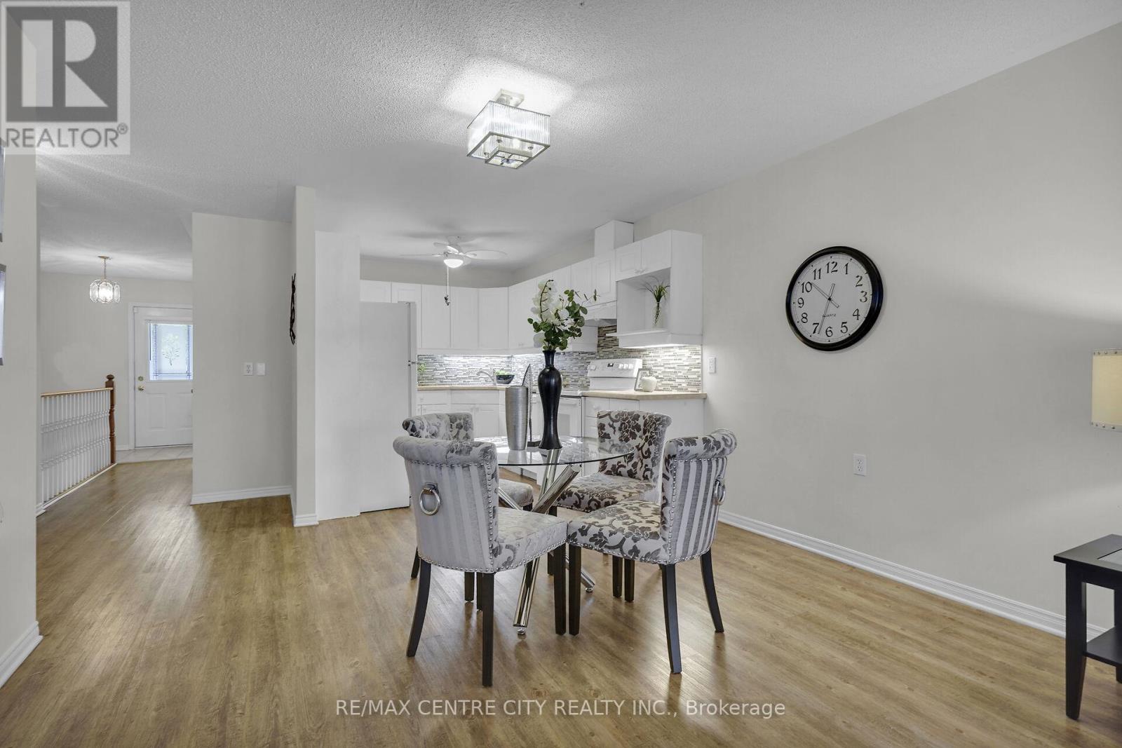 25 - 875 Thistledown Way, London North, Ontario  N6G 5G5 - Photo 11 - X12418546