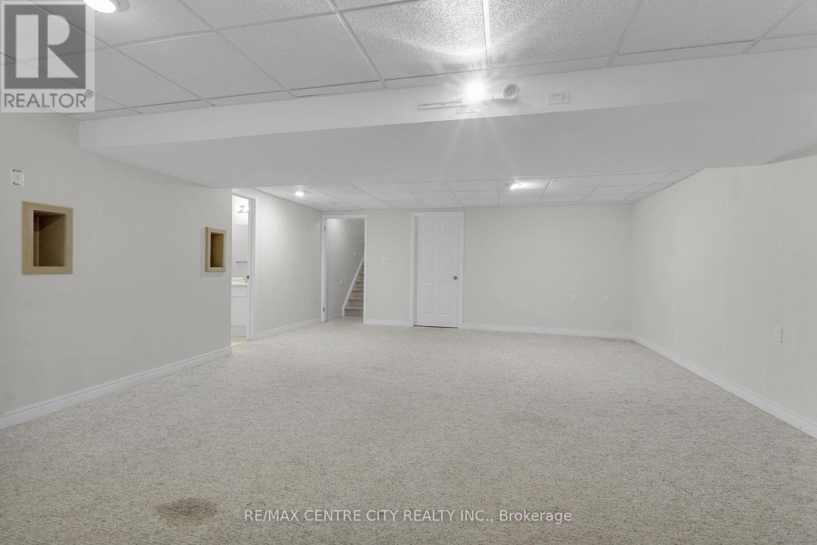 25 - 875 Thistledown Way, London North, Ontario  N6G 5G5 - Photo 25 - X12418546