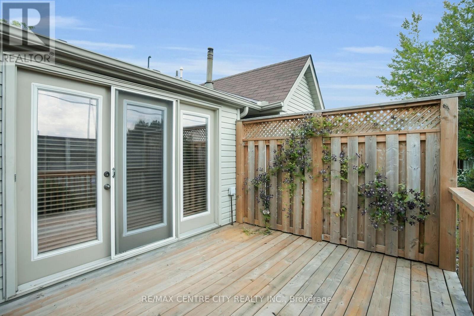 25 - 875 Thistledown Way, London North, Ontario  N6G 5G5 - Photo 31 - X12418546