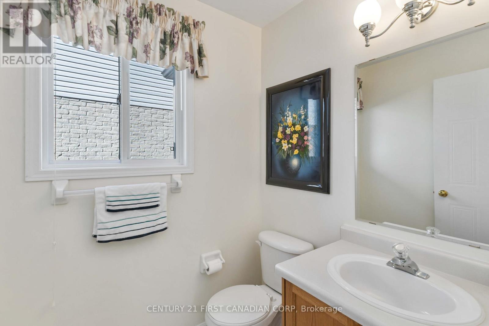 311 Jensen Road, London East, Ontario  N5V 4X3 - Photo 18 - X12418601