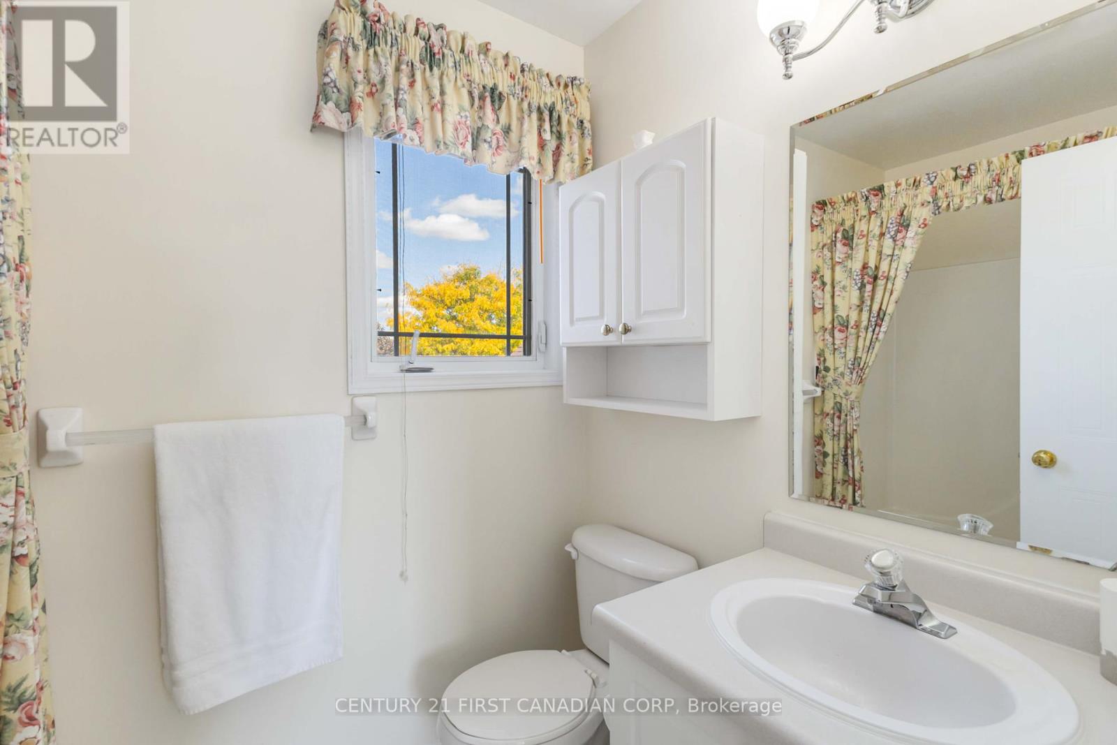311 Jensen Road, London East, Ontario  N5V 4X3 - Photo 23 - X12418601