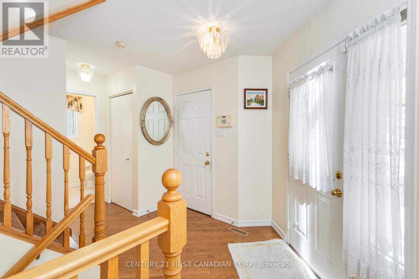 311 Jensen Road, London East, Ontario  N5V 4X3 - Photo 5 - X12418601