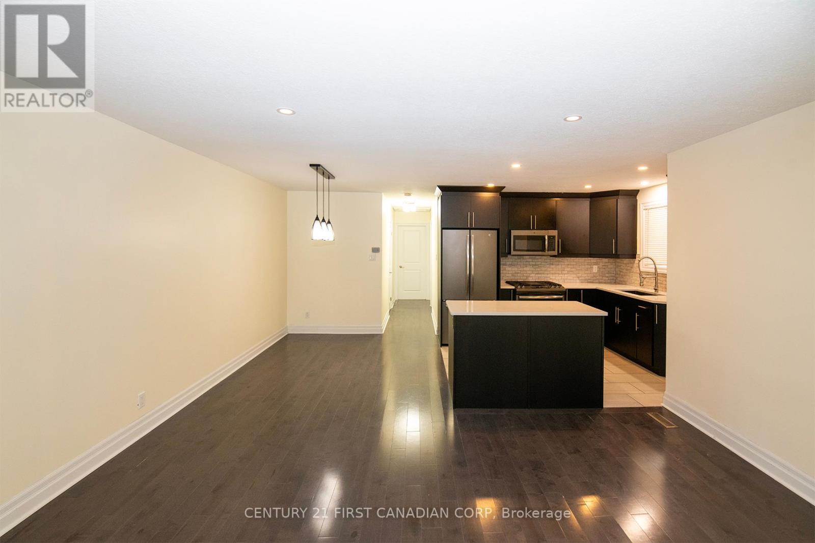 9 Tilipe Road, London East, Ontario  N5Z 2X3 - Photo 10 - X12418606