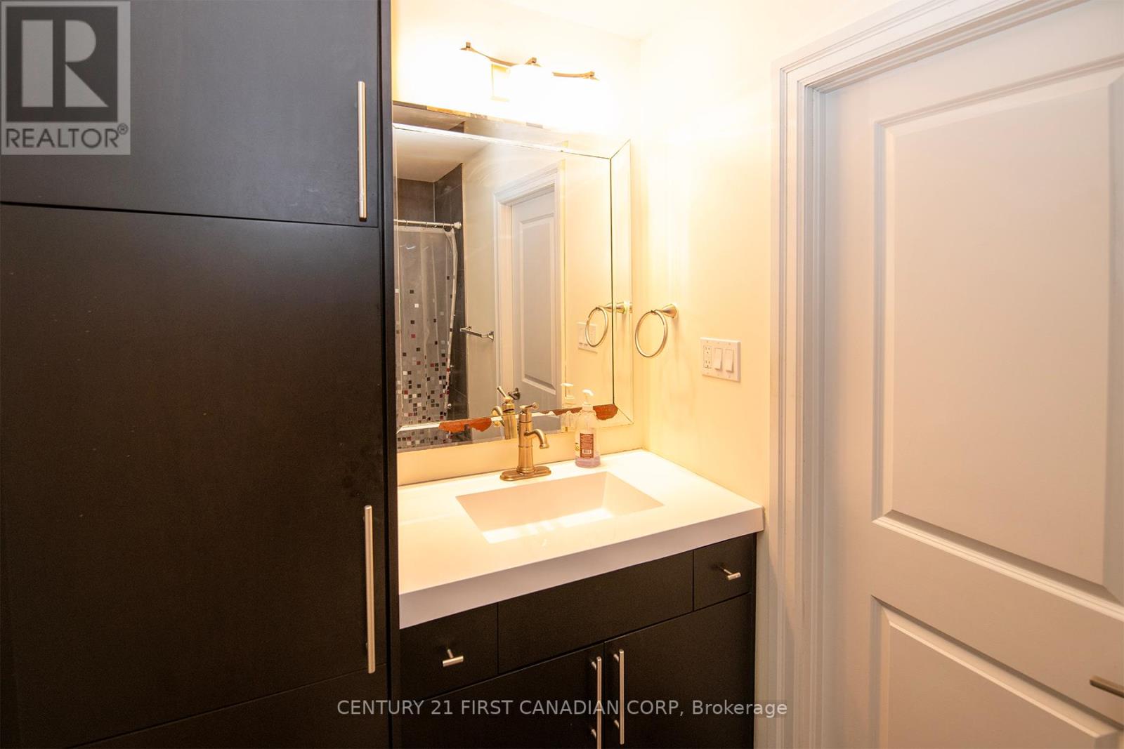 9 Tilipe Road, London East, Ontario  N5Z 2X3 - Photo 21 - X12418606