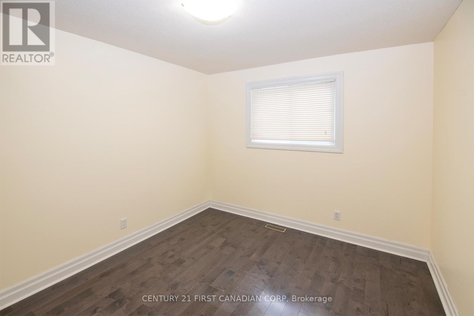 9 Tilipe Road, London East, Ontario  N5Z 2X3 - Photo 25 - X12418606