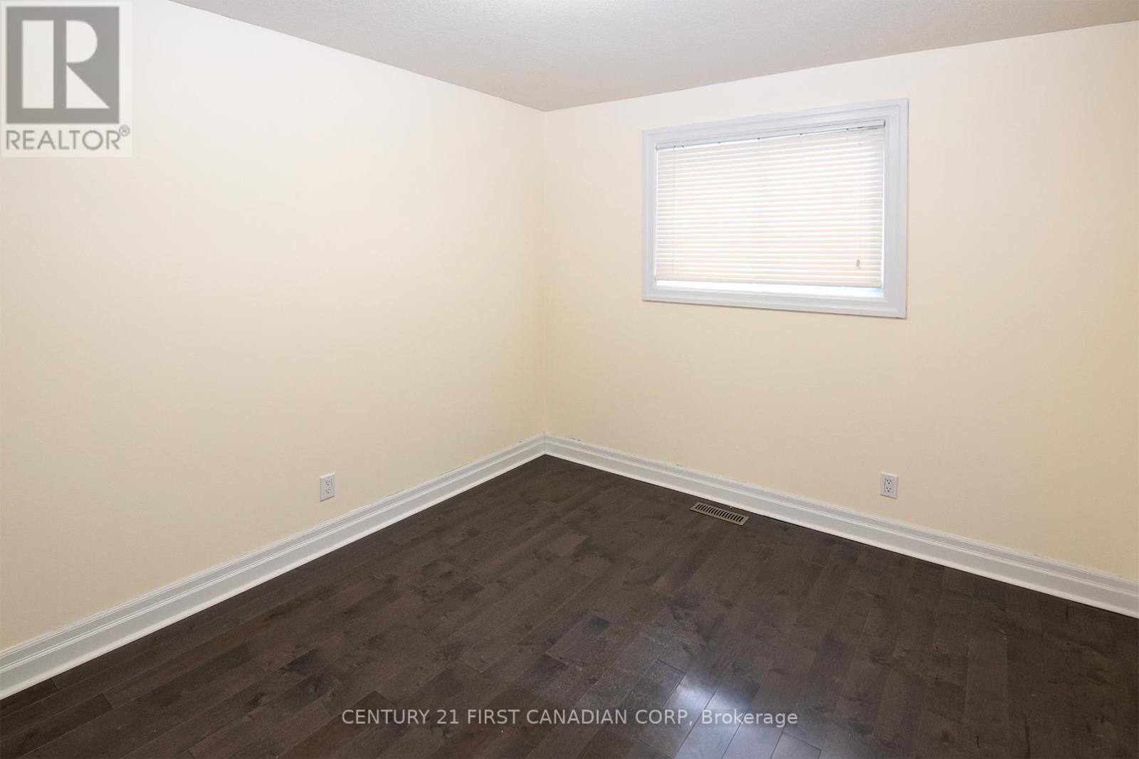 9 Tilipe Road, London East, Ontario  N5Z 2X3 - Photo 26 - X12418606