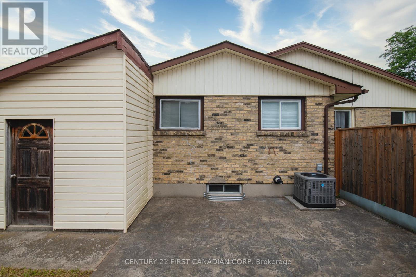 9 Tilipe Road, London East, Ontario  N5Z 2X3 - Photo 46 - X12418606