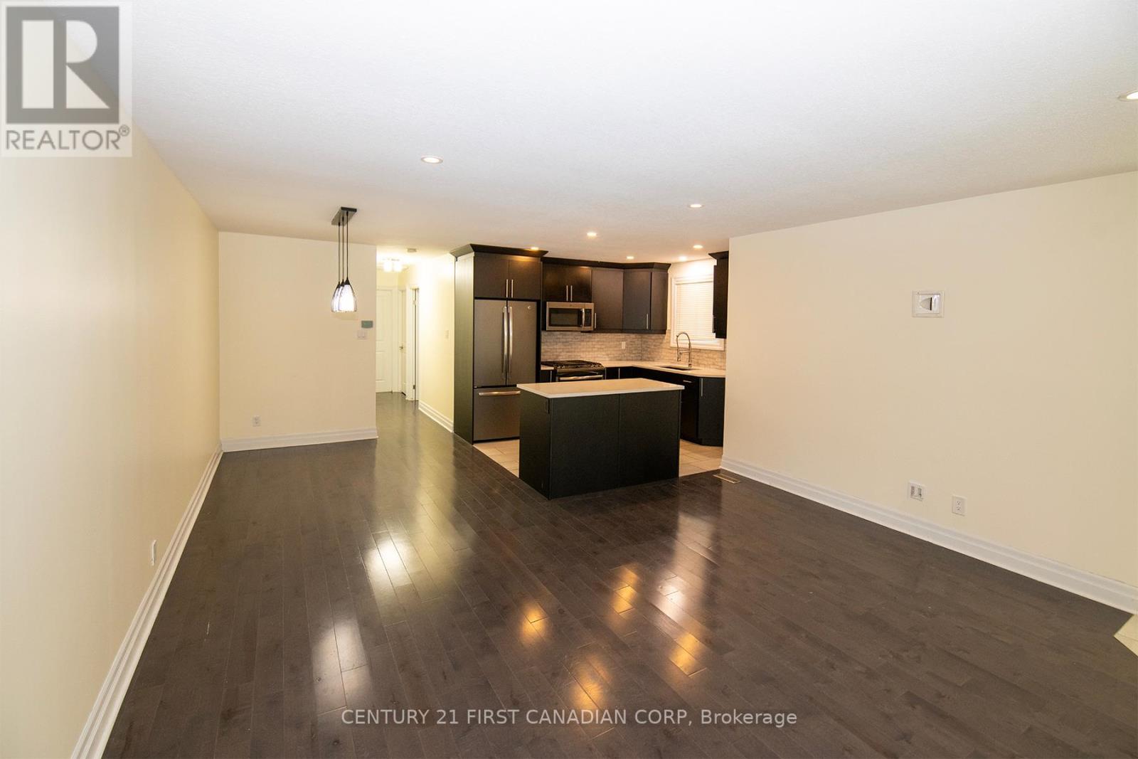 9 Tilipe Road, London East, Ontario  N5Z 2X3 - Photo 9 - X12418606