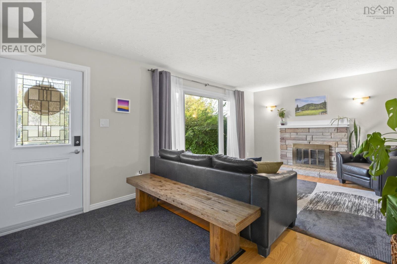 Property at 62 Maplewood Drive image 3