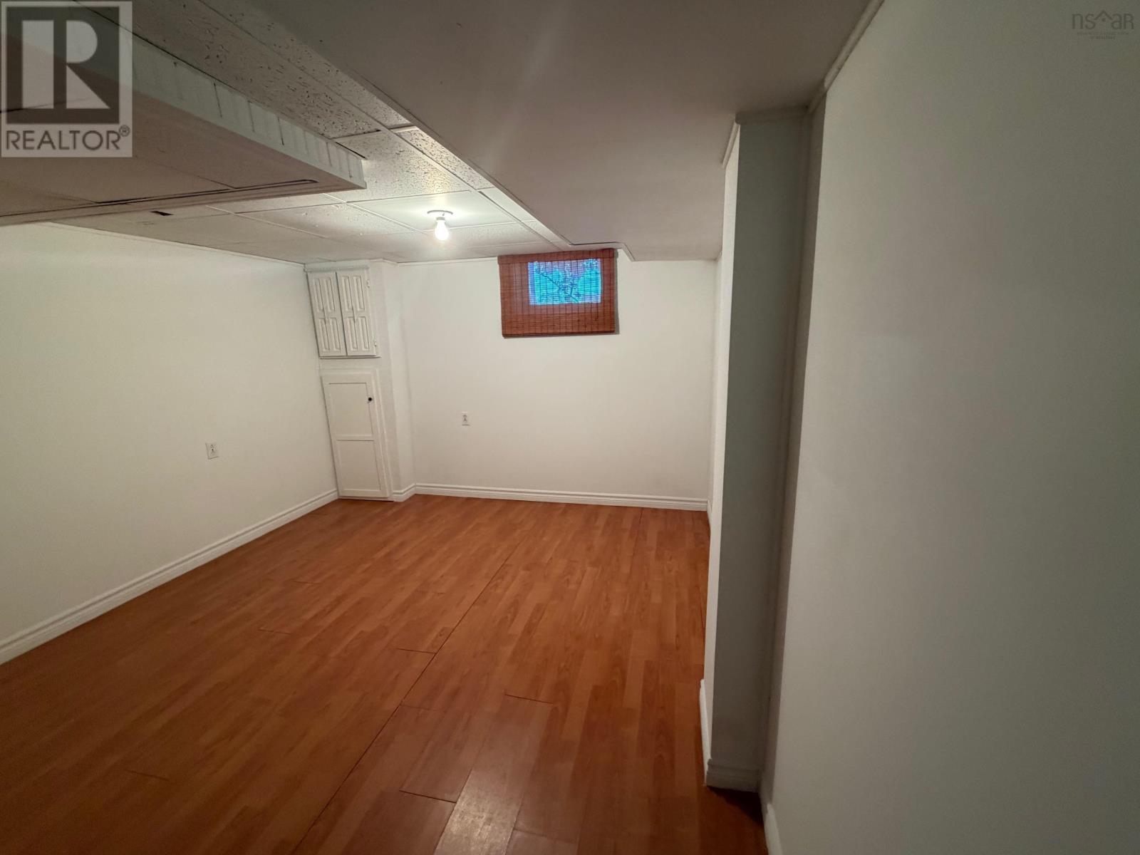 24 Highland Street, Sydney, Nova Scotia  B1P 4H9 - Photo 11 - 202523944