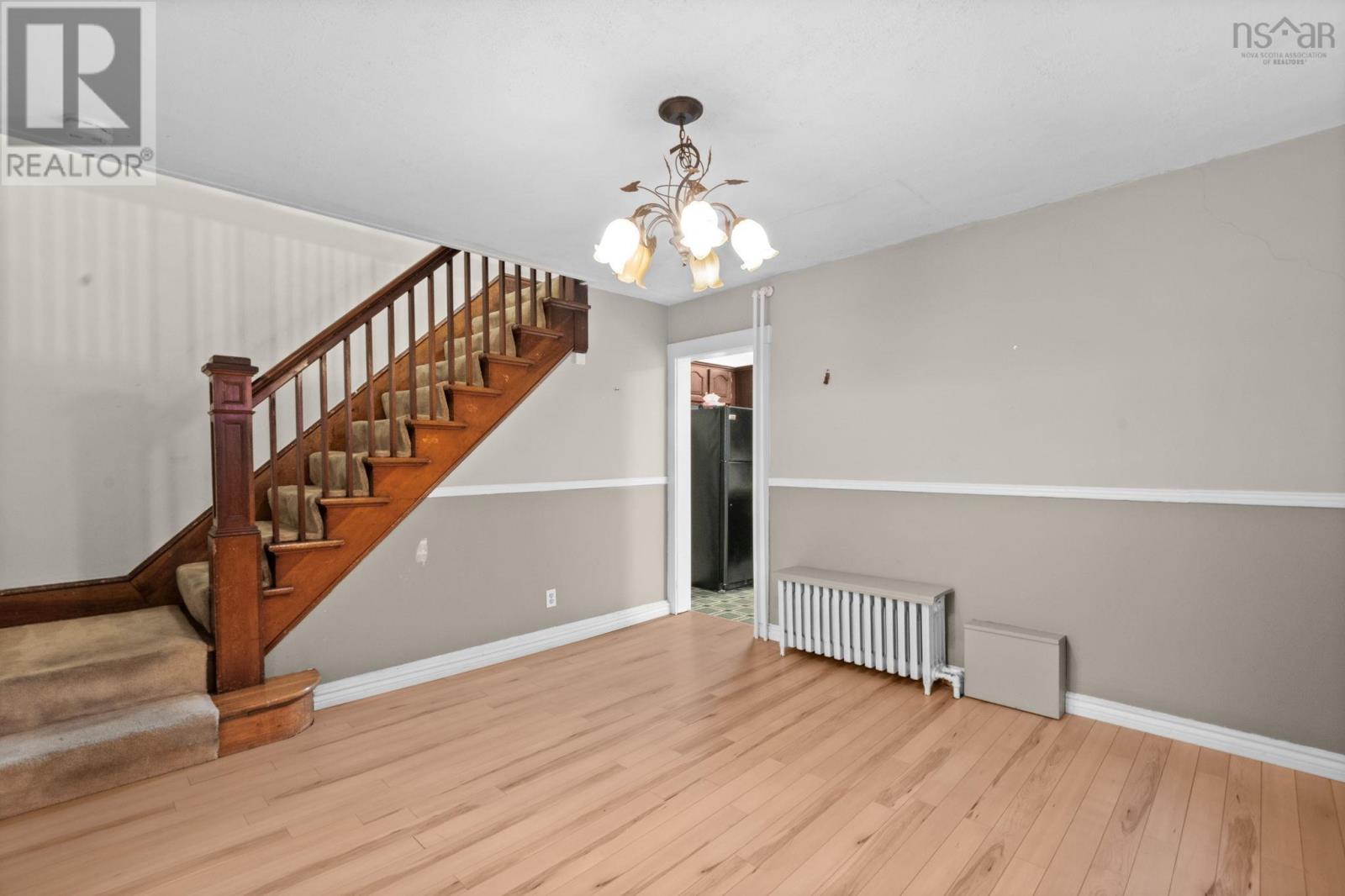 5726 Willow Street, Halifax, Nova Scotia  B3K 1L7 - Photo 13 - 202523945