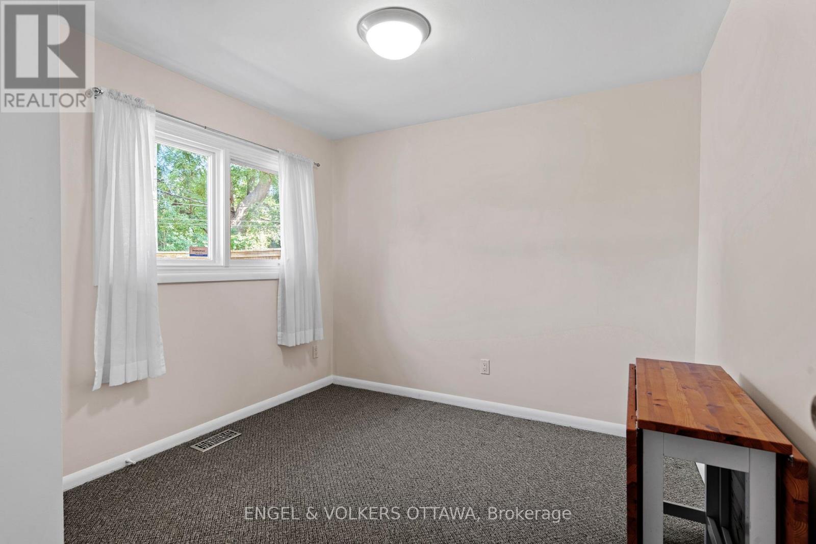 337 Mountbatten Avenue, Ottawa, Ontario  K1H 5W2 - Photo 14 - X12418422