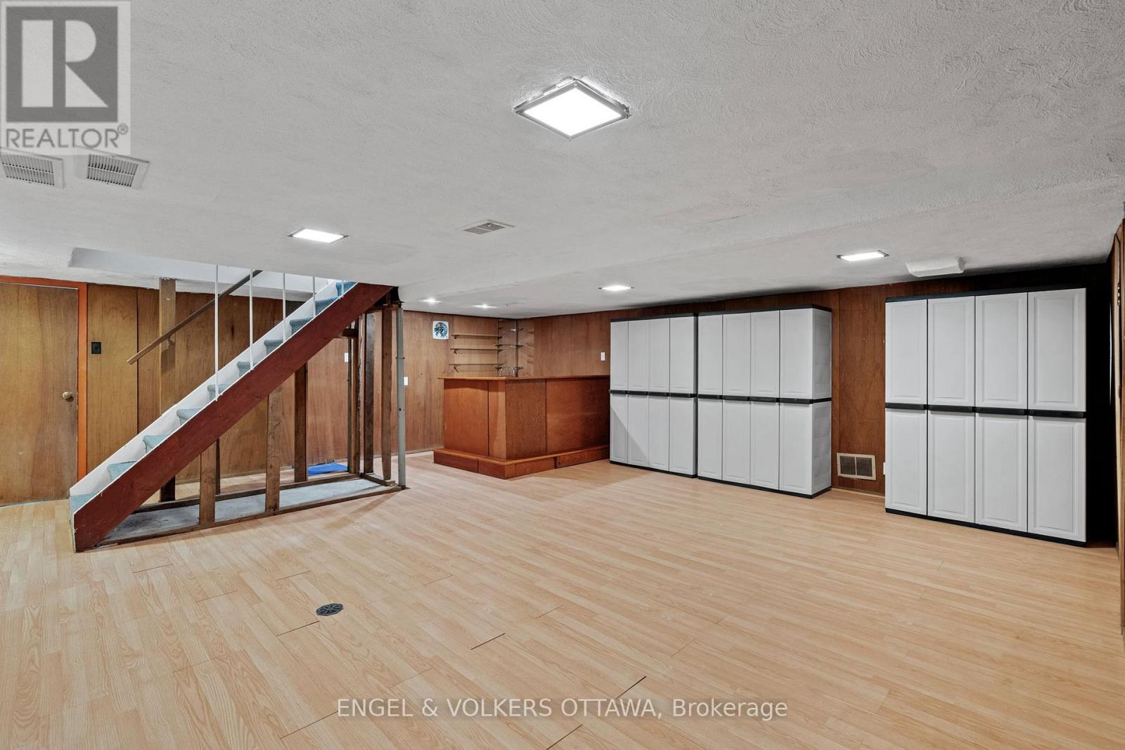 337 Mountbatten Avenue, Ottawa, Ontario  K1H 5W2 - Photo 23 - X12418422