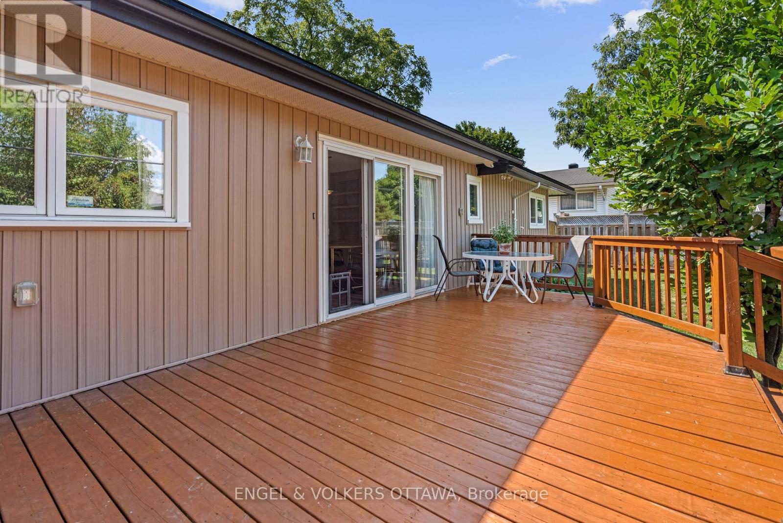 337 Mountbatten Avenue, Ottawa, Ontario  K1H 5W2 - Photo 25 - X12418422