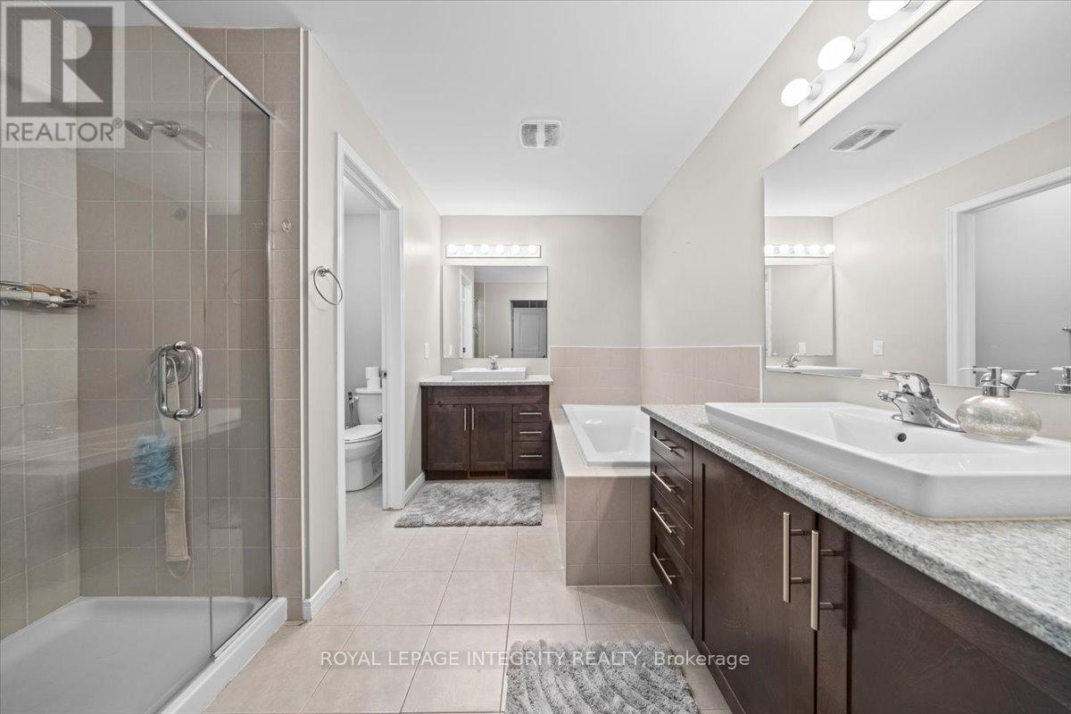 14 Hackney Private, Ottawa, Ontario  K2V 0K8 - Photo 17 - X12418565