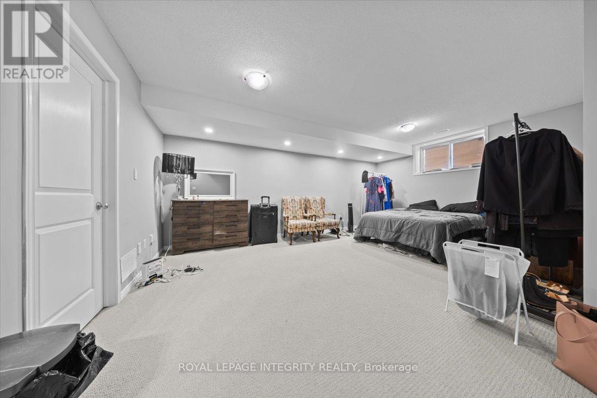14 Hackney Private, Ottawa, Ontario  K2V 0K8 - Photo 32 - X12418565