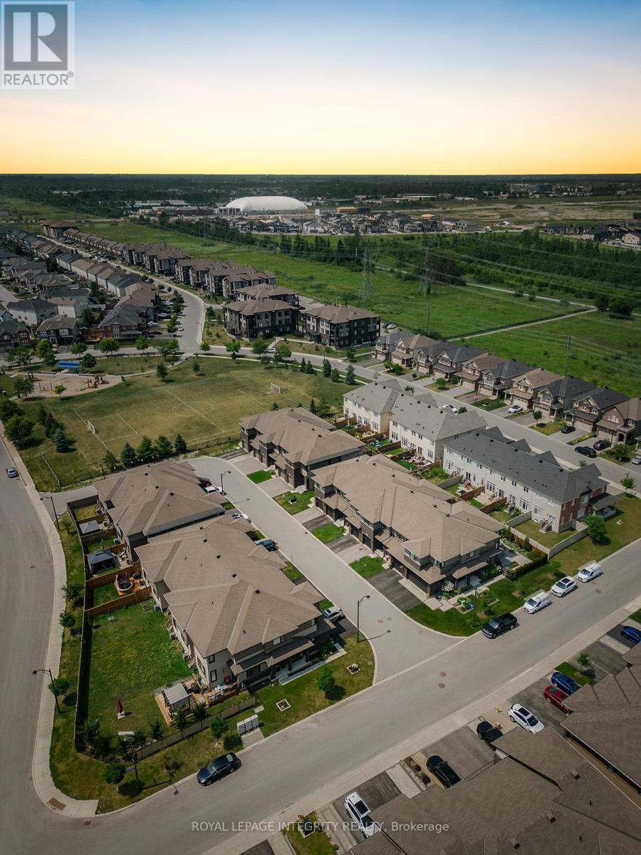 14 Hackney Private, Ottawa, Ontario  K2V 0K8 - Photo 37 - X12418565