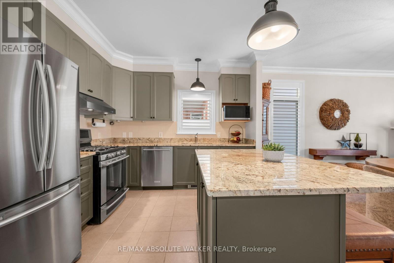 841 Scala Avenue, Ottawa, Ontario  K4A 4M1 - Photo 6 - X12418596
