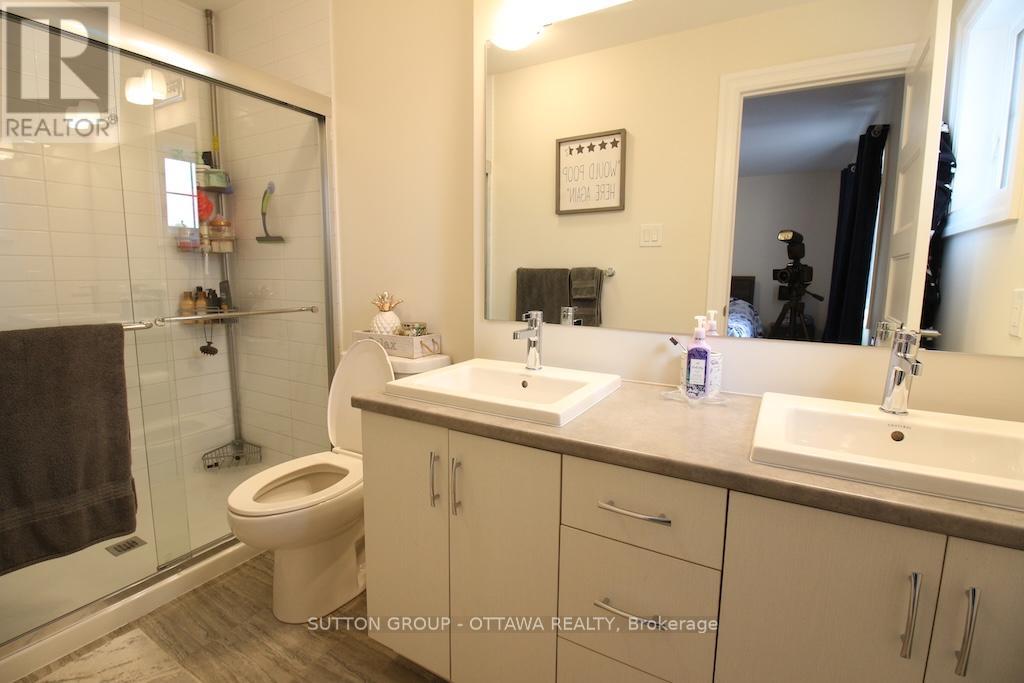 303 Rue De L Etang Street, Clarence-Rockland, Ontario  K4K 0K1 - Photo 17 - X12418626