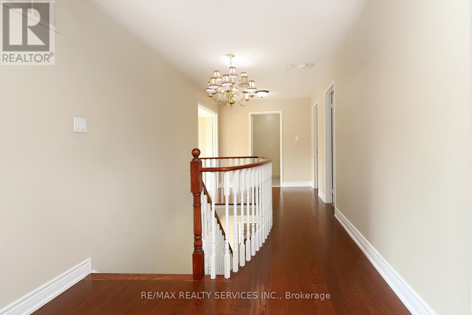 17 Ballantyne Drive, Ajax, Ontario  L1T 4H6 - Photo 17 - E12418347