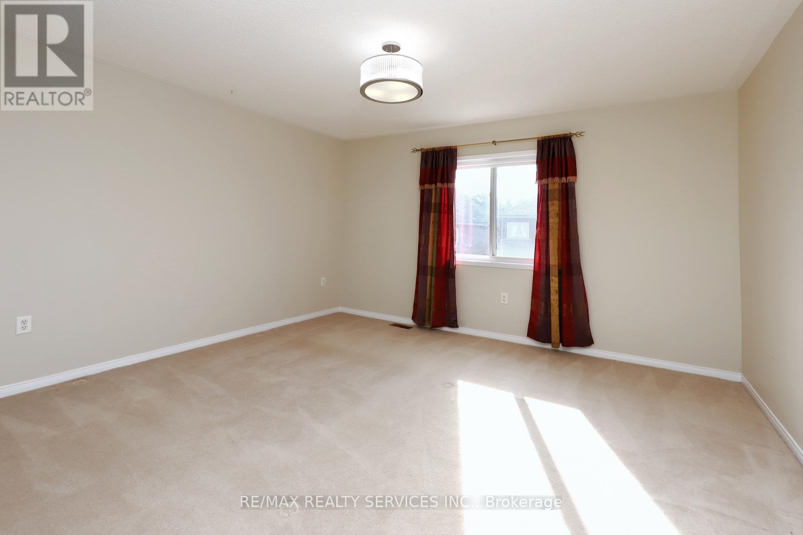 17 Ballantyne Drive, Ajax, Ontario  L1T 4H6 - Photo 22 - E12418347
