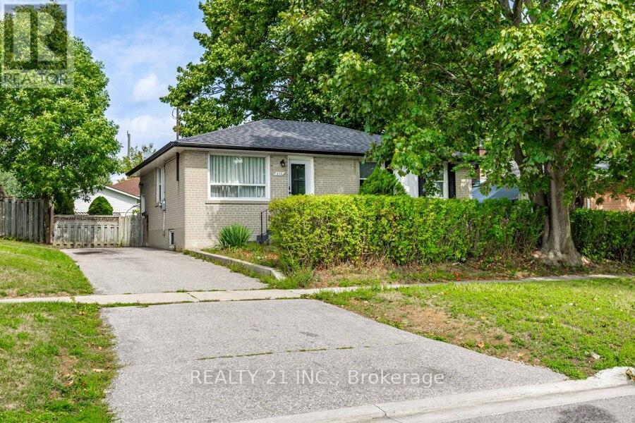 512 PHILLIP MURRAY AVENUE, Oshawa, Ontario