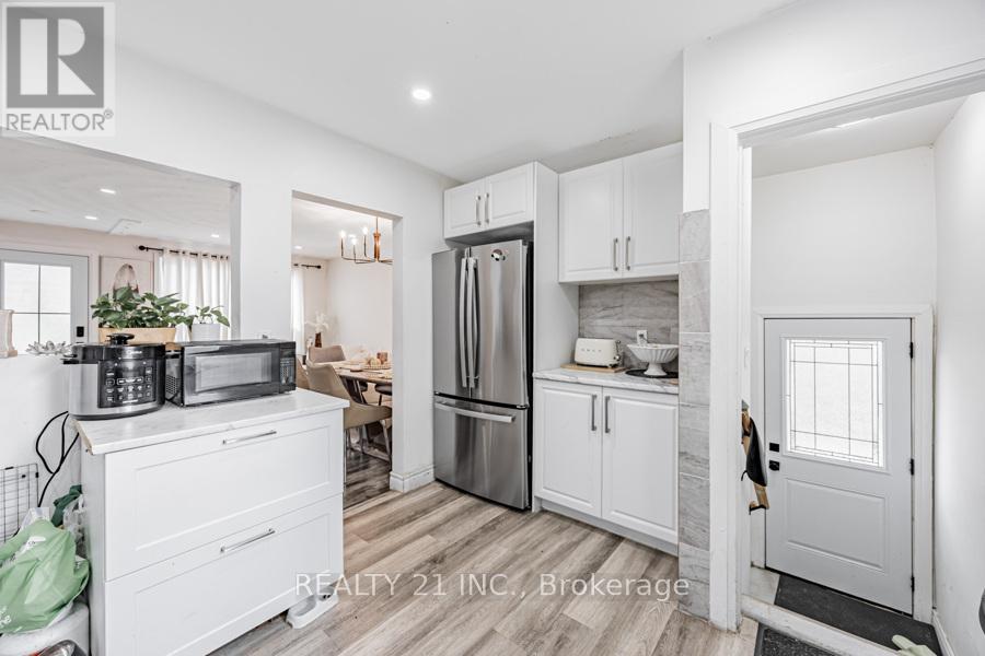 512 Phillip Murray Avenue, Oshawa, Ontario  L1J 1H8 - Photo 13 - E12418379