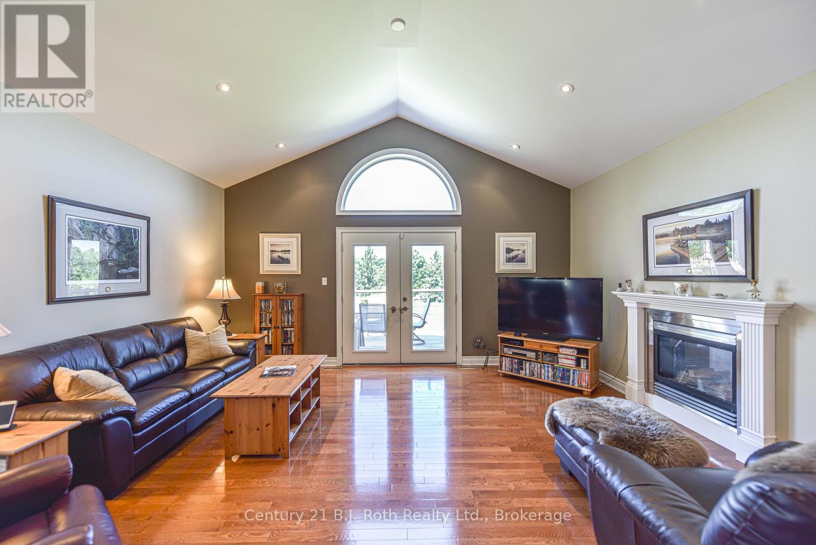 1273 Hawk Ridge Crescent, Severn, Ontario  L3V 0Y6 - Photo 18 - S12418441