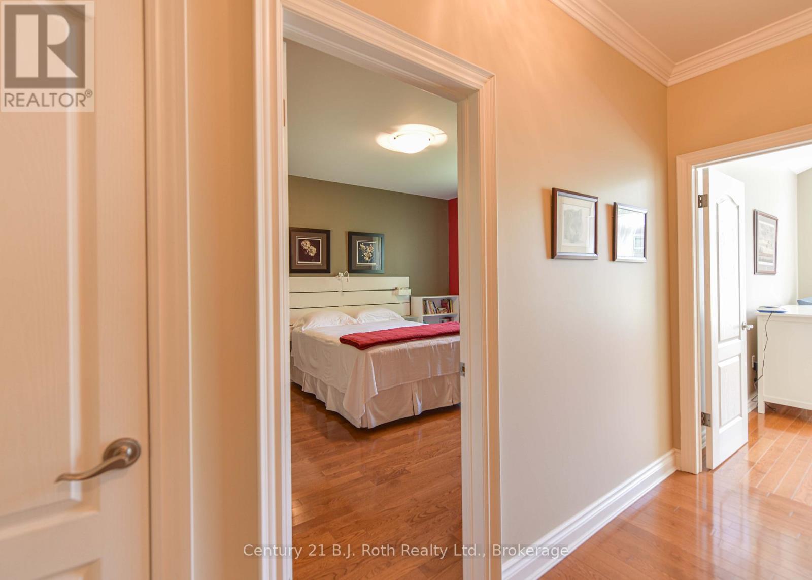 1273 Hawk Ridge Crescent, Severn, Ontario  L3V 0Y6 - Photo 26 - S12418441