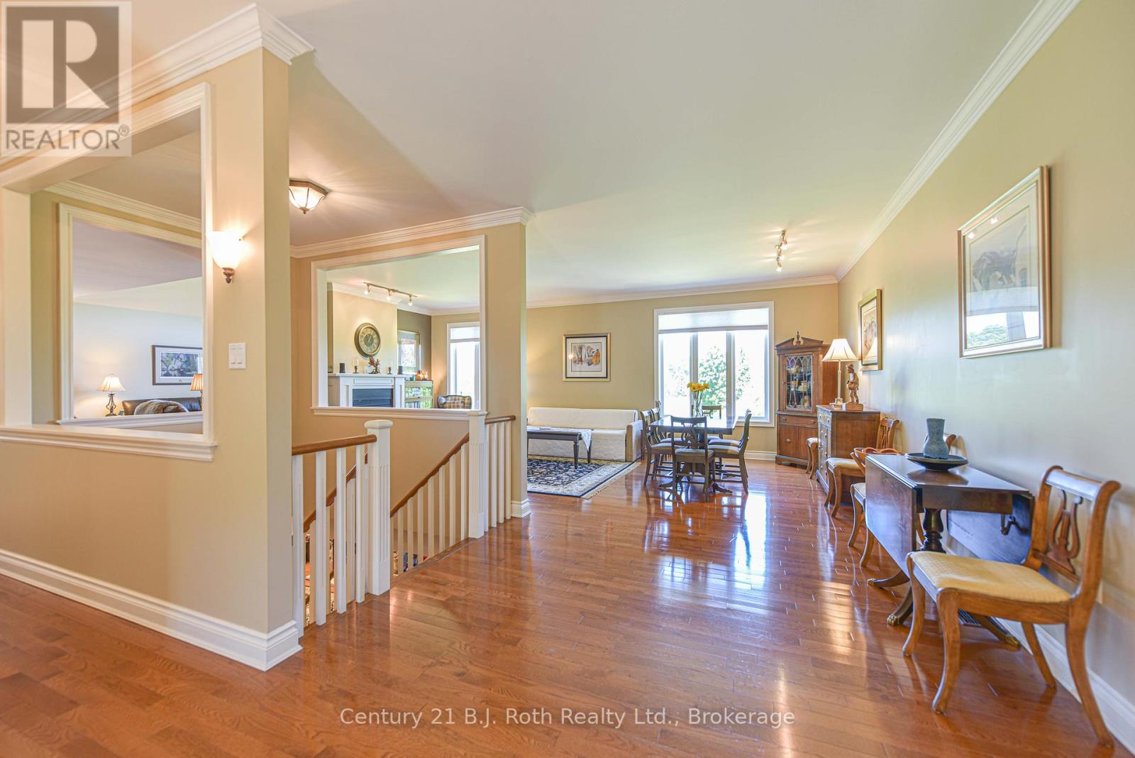 1273 Hawk Ridge Crescent, Severn, Ontario  L3V 0Y6 - Photo 7 - S12418441