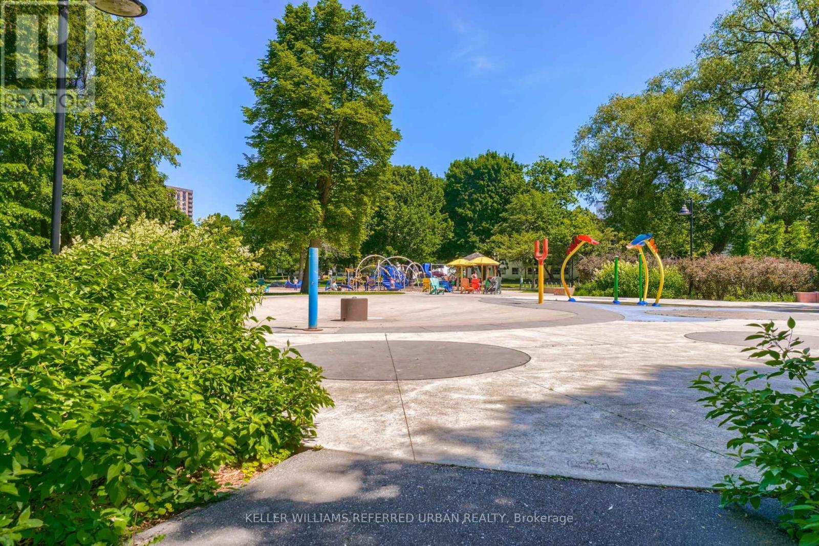 404 - 1515 Lakeshore Road E, Mississauga, Ontario  L5E 3E3 - Photo 40 - W12414774