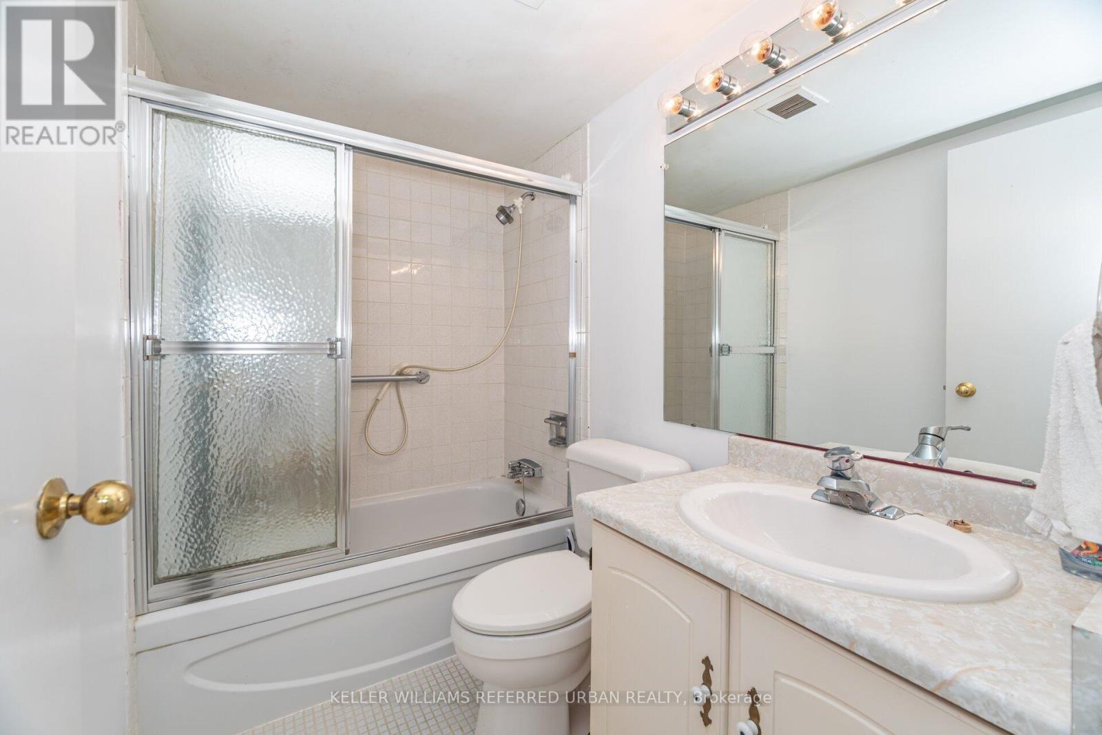404 - 1515 Lakeshore Road E, Mississauga, Ontario  L5E 3E3 - Photo 30 - W12414774