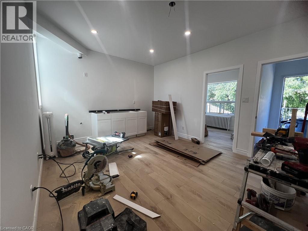 804a St Clair Avenue W Unit# 102, Toronto, Ontario  M6C 1B6 - Photo 6 - 40771902