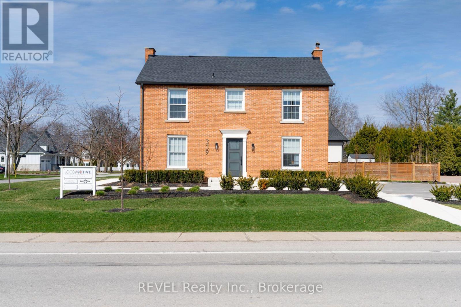 339 Mary Street, Niagara-On-The-Lake, Ontario  L0S 1J0 - Photo 3 - X12418496