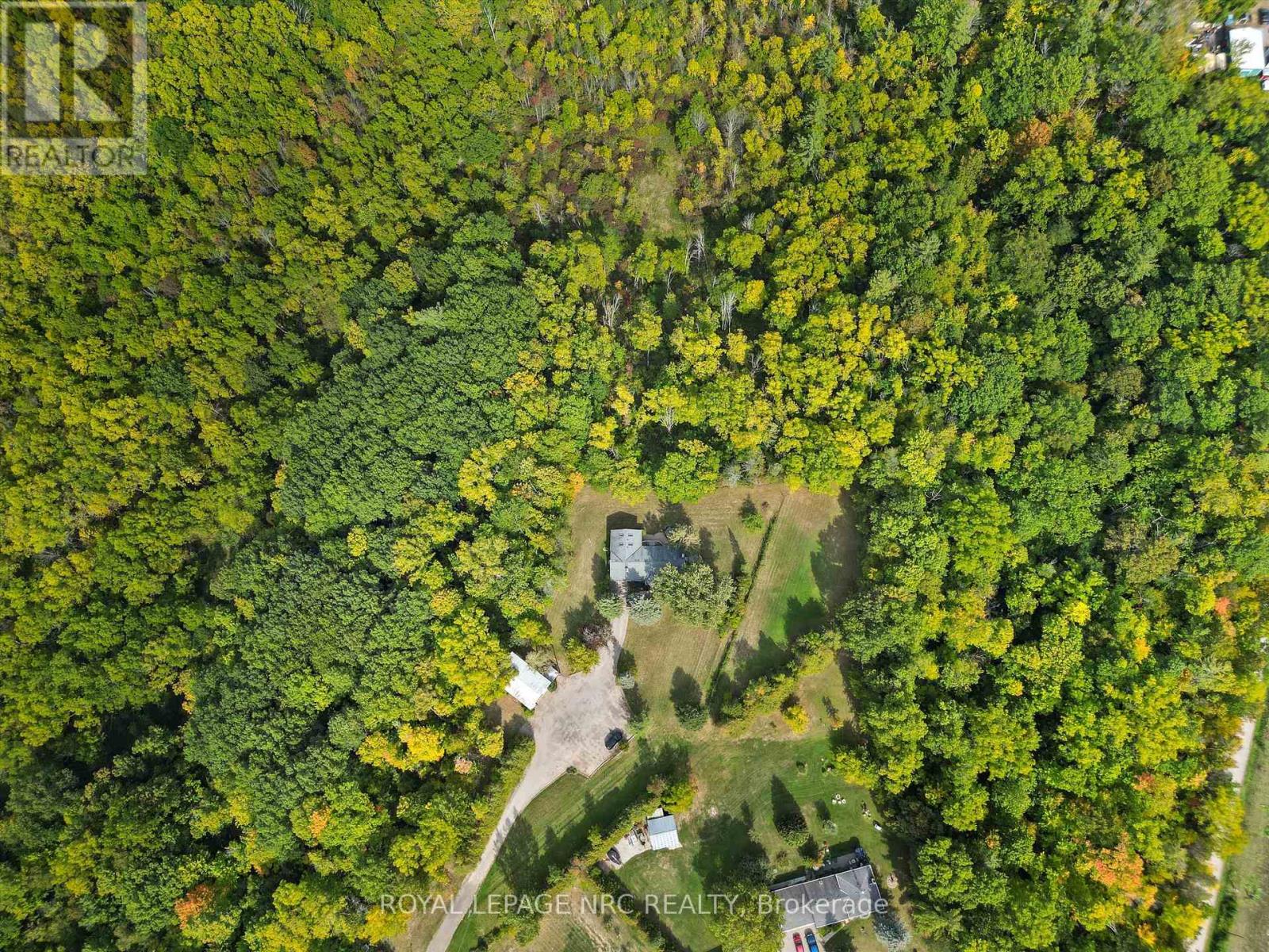 3433 Robbins Avenue, Lincoln, Ontario  L2R 6P7 - Photo 43 - X12418556