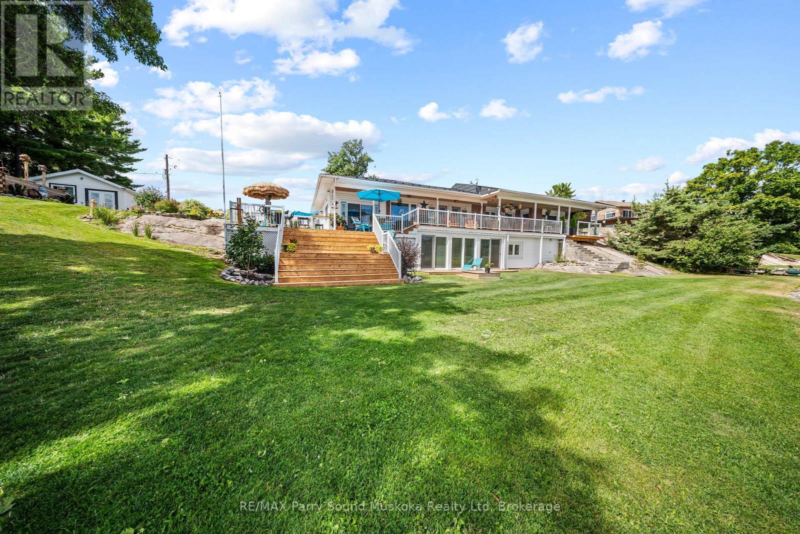 38 Fortin Drive, West Nipissing, Ontario  P0H 2M0 - Photo 13 - X12418628