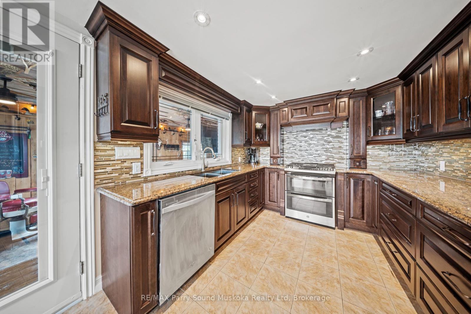 38 Fortin Drive, West Nipissing, Ontario  P0H 2M0 - Photo 48 - X12418628
