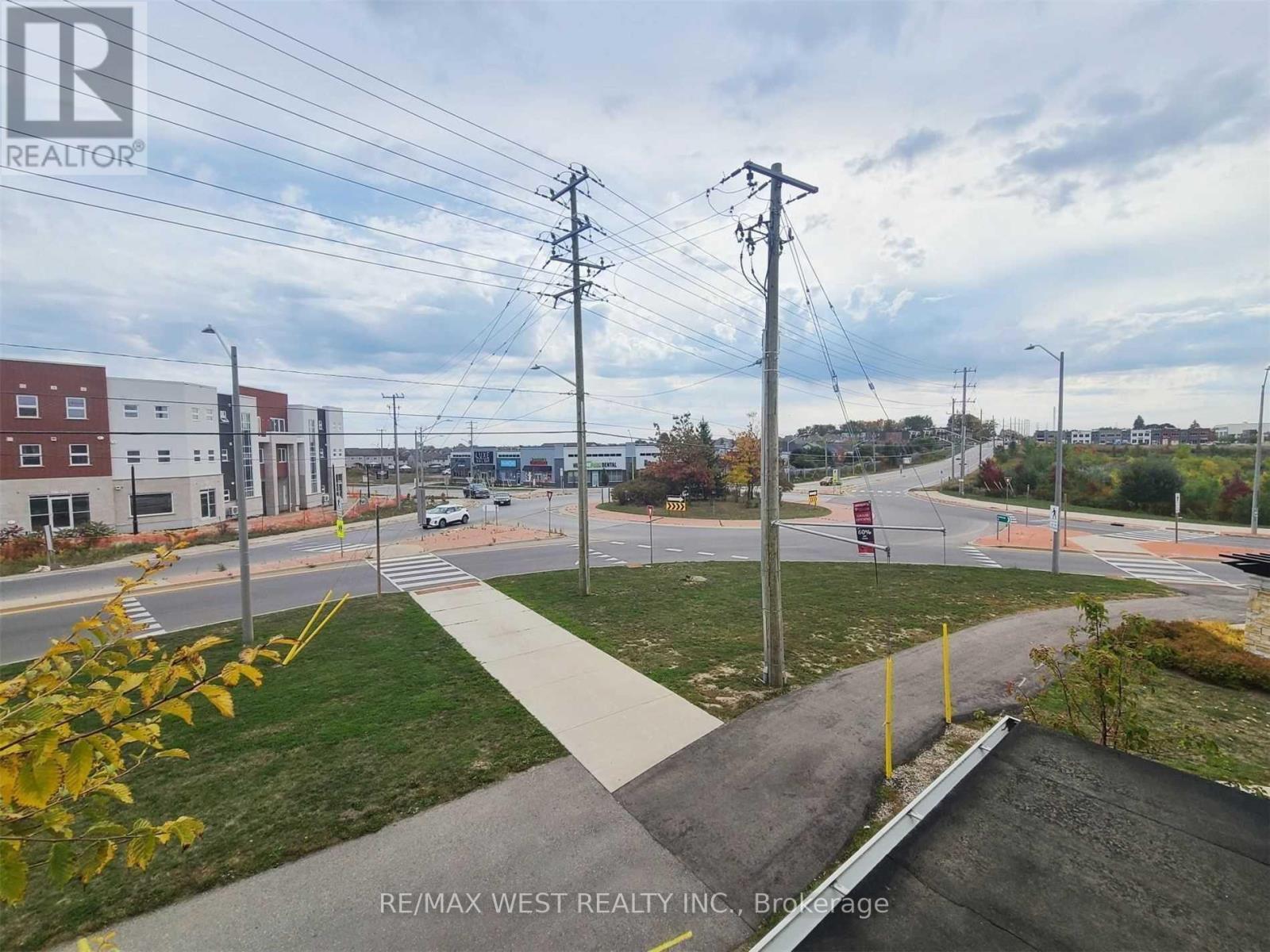 55 - 118 Daylily Lane, Kitchener, Ontario  N2R 0L7 - Photo 13 - X12417254