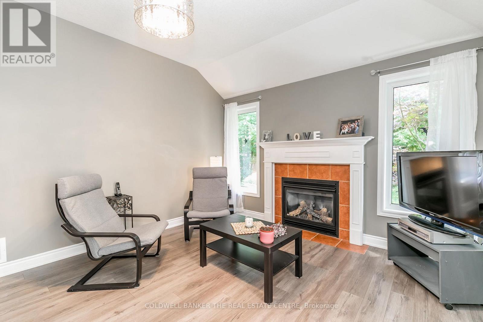 35 Reillys Run, Springwater, Ontario  L9X 0H6 - Photo 27 - S12418367