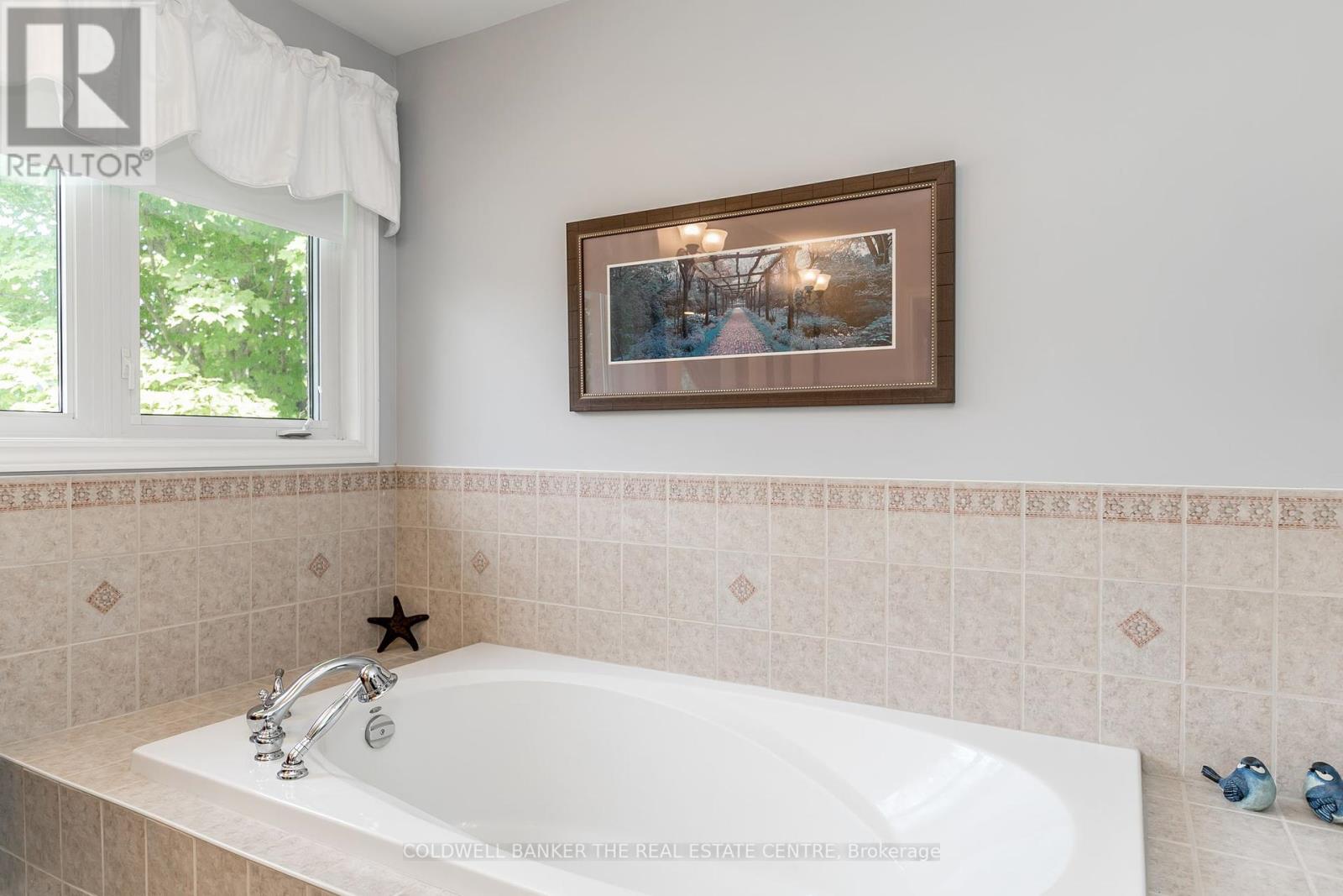 35 Reillys Run, Springwater, Ontario  L9X 0H6 - Photo 32 - S12418367
