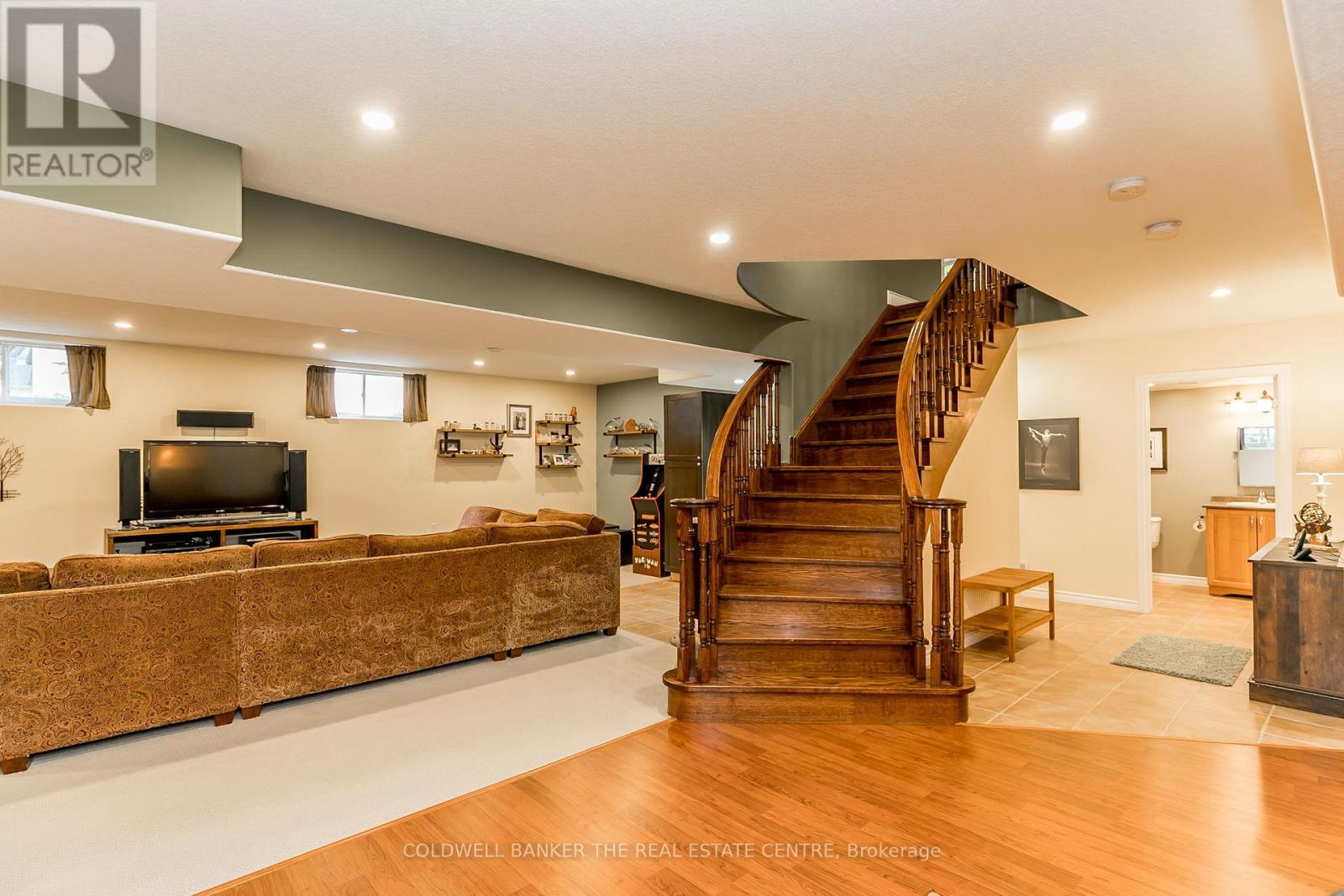 35 Reillys Run, Springwater, Ontario  L9X 0H6 - Photo 37 - S12418367